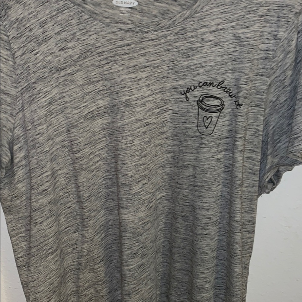 grey old navy t shirt